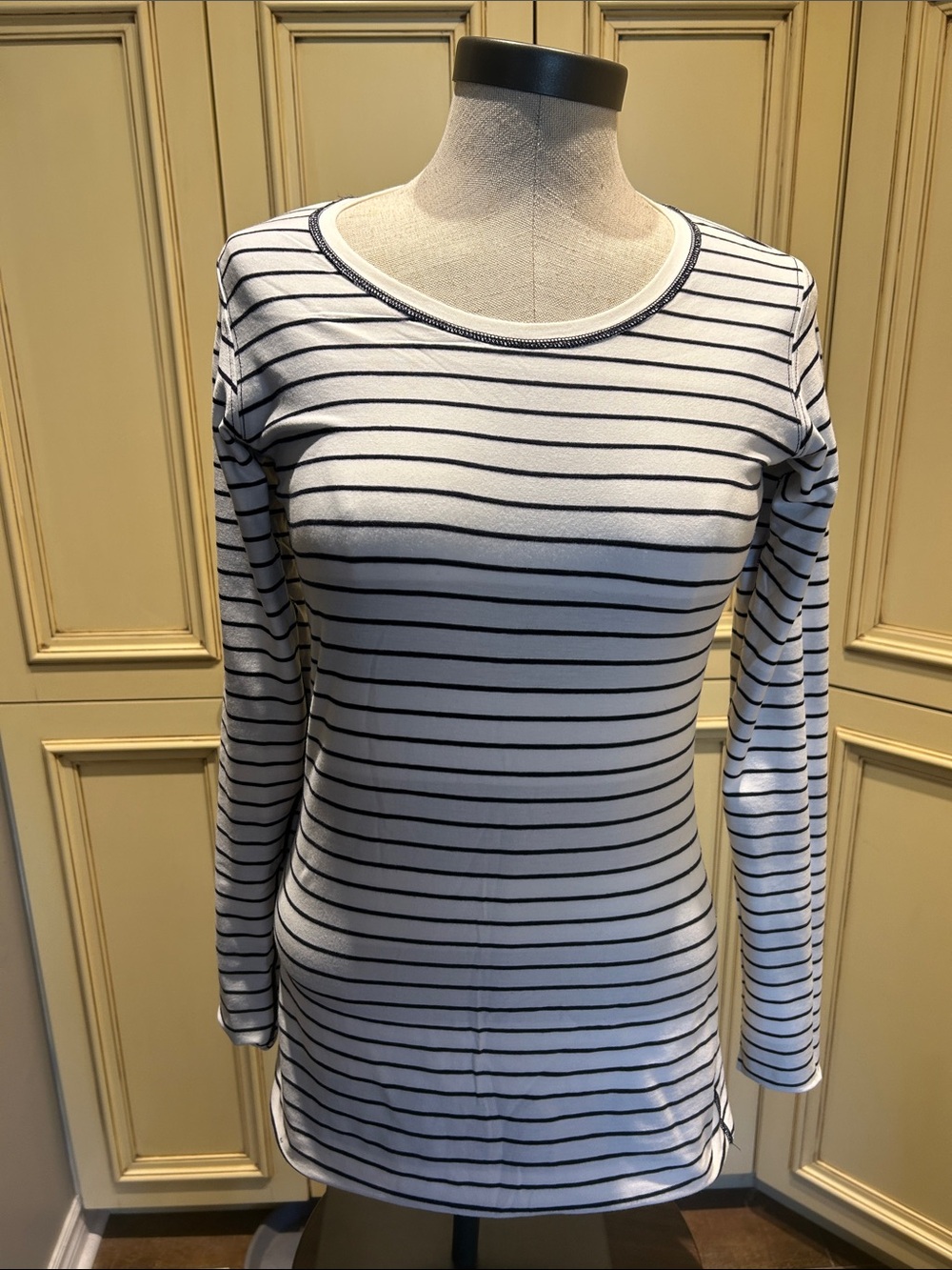 Lululemon Every Yogi Long Sleeve